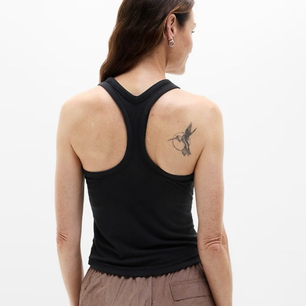 NWT Athleta Perfect Rib Tank - Picture 2 of 7